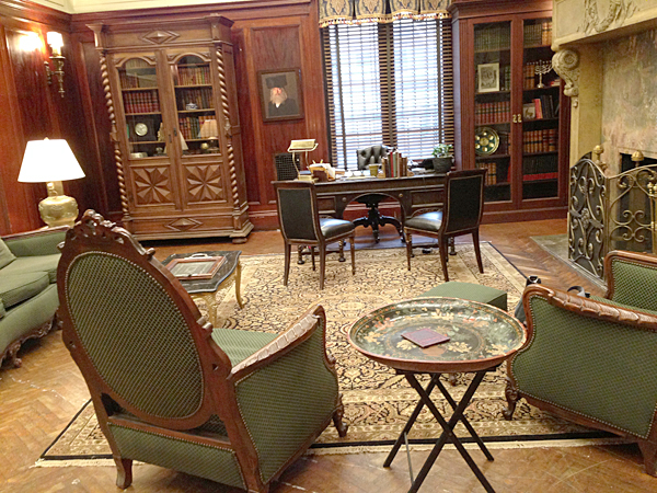 Alexandra Mazur Set Decorator
