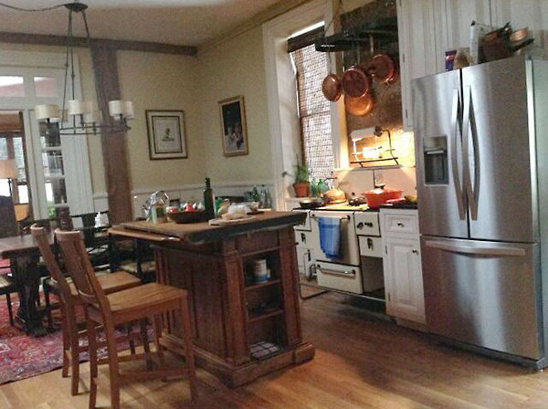 Alexandra Mazur Set Decorator