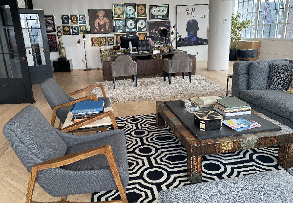 Alexandra Mazur Set Decorator